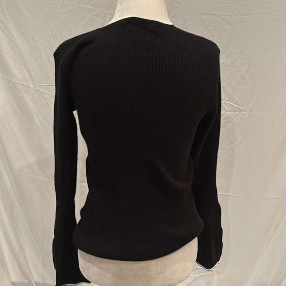 Worth black ribbed sweater with bell sleeves - Picture 4 of 7